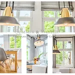Family Luxury Wonder Heaven Apartment, 50m M Cassino Street, First - 3 Bedrooms&studio, Second - 2 Bedrooms&studio, Private Parking W Cenie, Summerwinter Brand