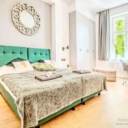 Apartment Family Luxury Haven: Dual Complex Near Casino Sopot