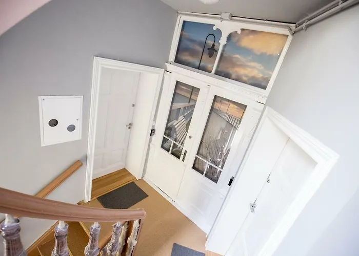 Family Luxury Wonder Heaven Apartment, 50m M Cassino Street, First - 3 Bedrooms&studio, Second - 2 Bedrooms&studio, Private Parking W Cenie, Summerwinter Brand