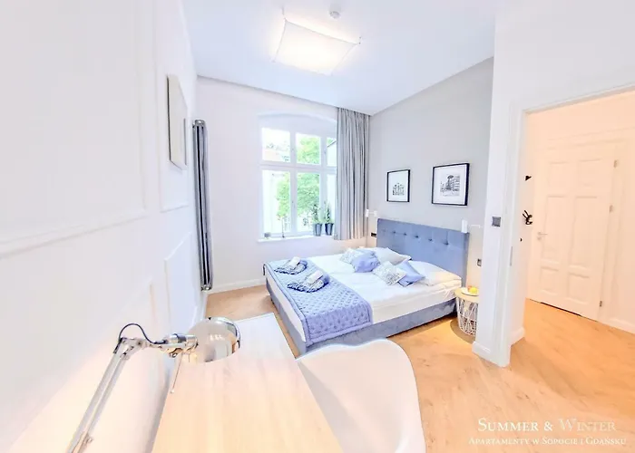 Family Luxury Wonder Heaven Apartment, 50m M Cassino Street, First - 3 Bedrooms&studio, Second - 2 Bedrooms&studio, Private Parking W Cenie, Summerwinter Brand * ソポト